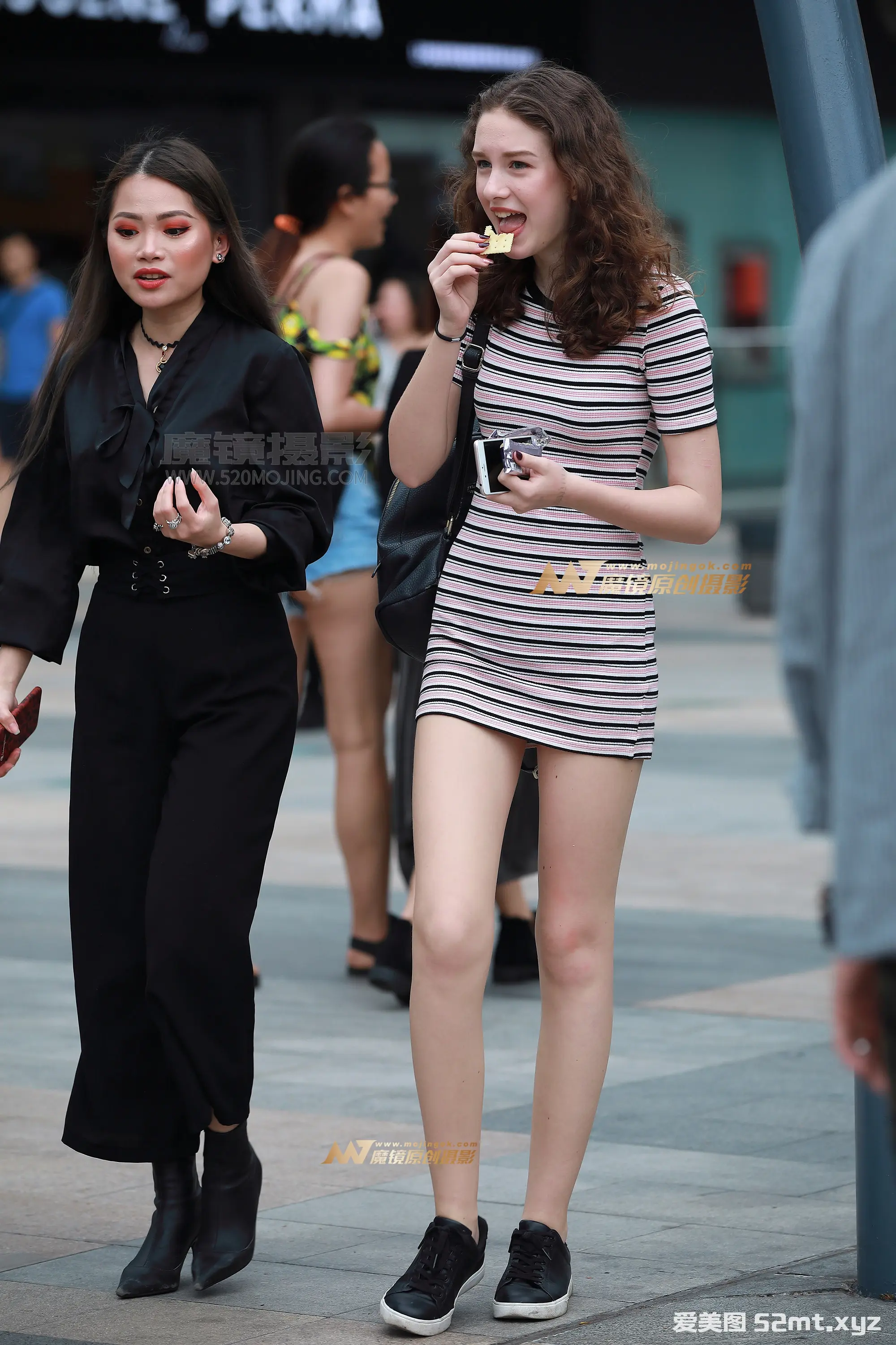 【风舞赛贴】短裙美腿,漂亮洋妞【17P_ 44M】 风舞专区-第2张