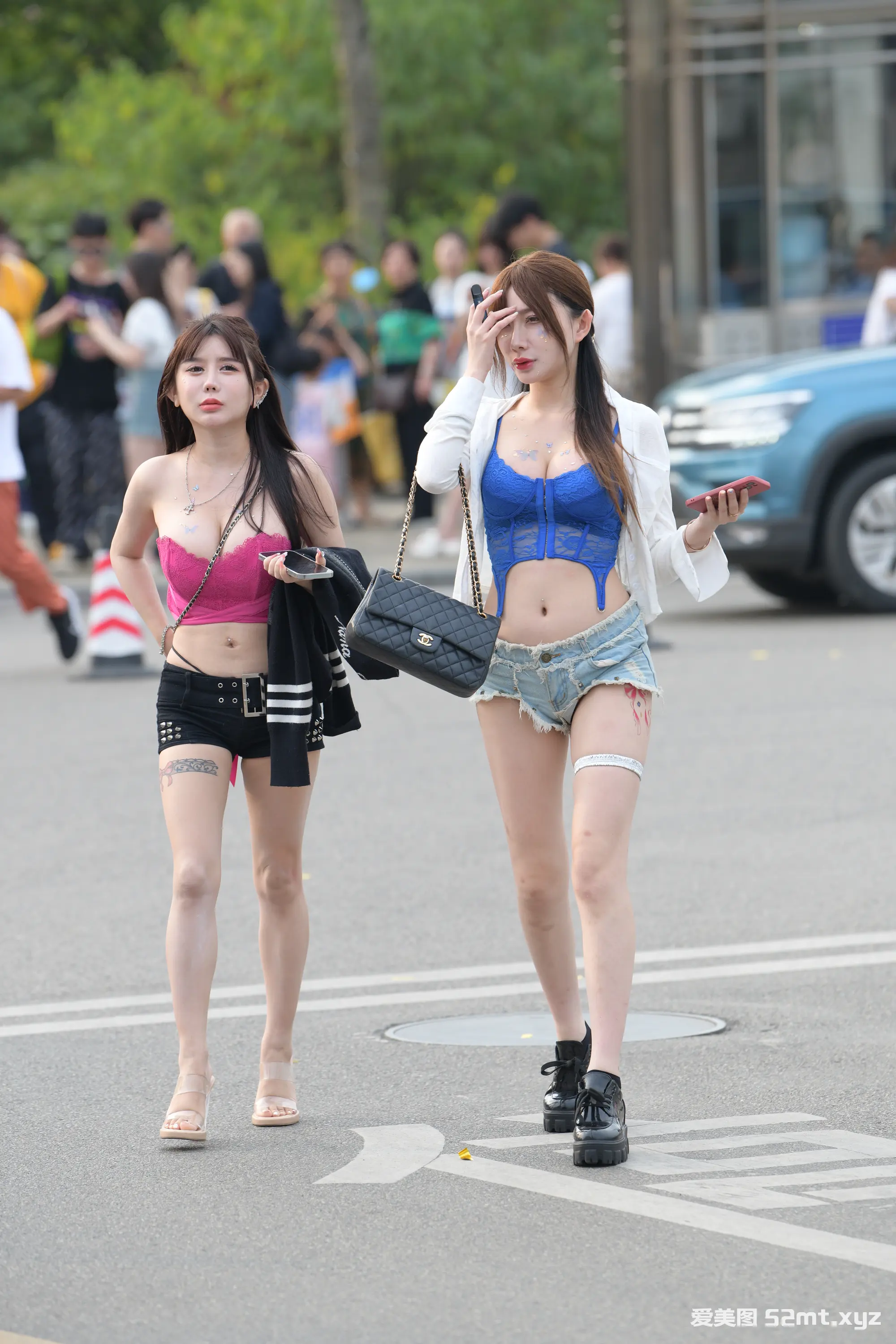 性感超短热裤闺蜜【141P_3.2G】 精品模拍-第1张