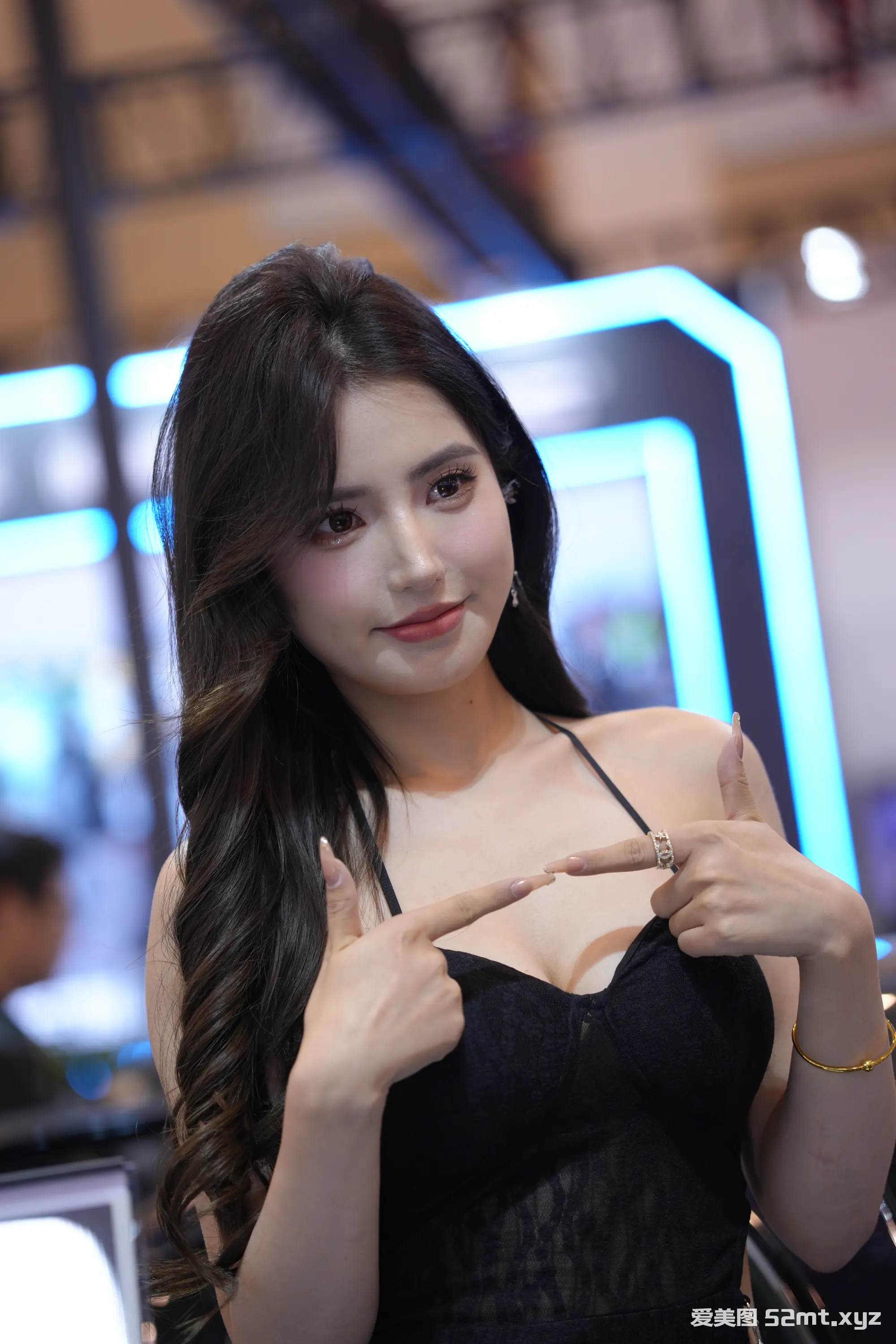 甜美靓丽嫩模【66P+4V_5.4G】 精品模拍-第2张