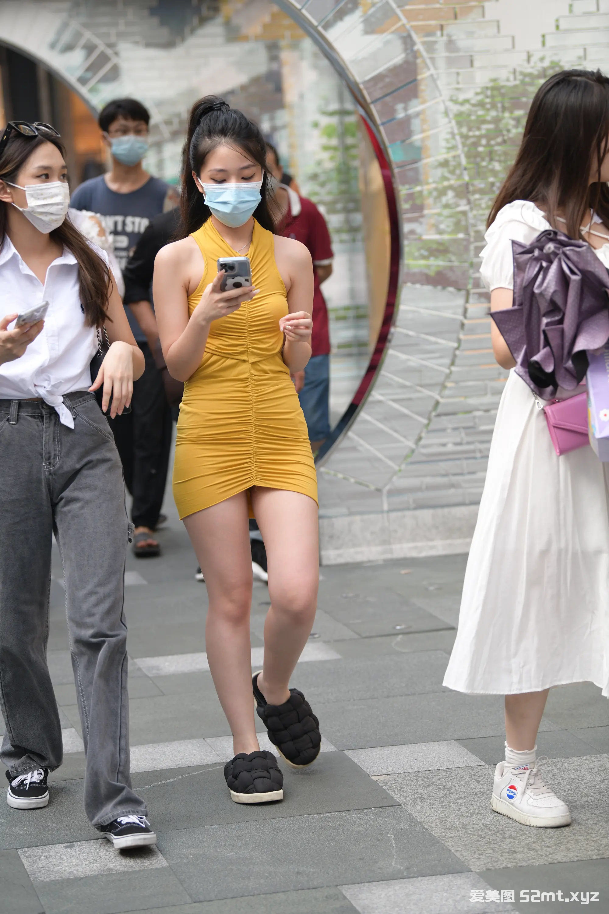 黄色包臀裙小姐姐【149P_3.5G】 精品模拍-第2张